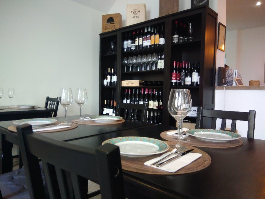 Ambiente rústico e convidativo